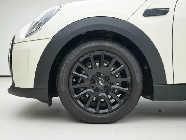 MINI Hatch — Фото автомобиля 14