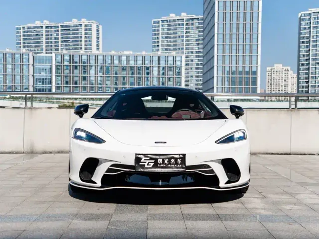 McLaren GT — Фото автомобиля 2