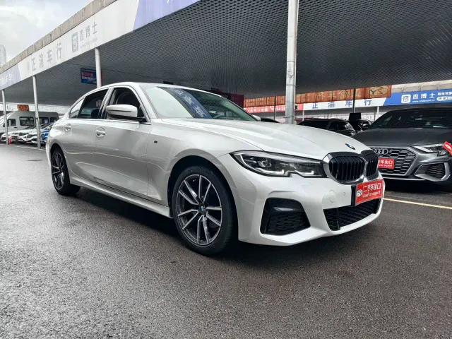 BMW 3 Series — Фото автомобиля 3