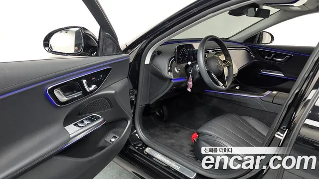 Mercedes-Benz E-Class W214 — Фото автомобиля 15