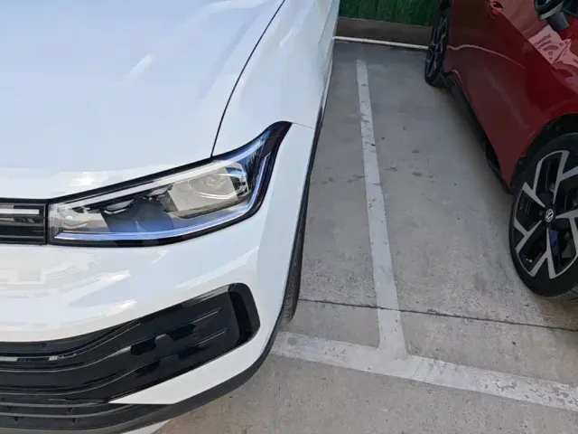 Volkswagen Tharu — Фото автомобиля 23