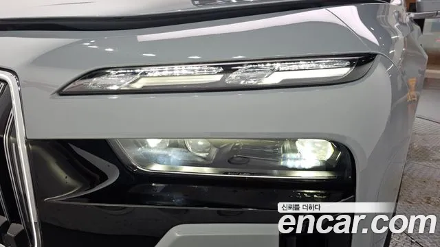 BMW 7-Series 7 серия (G70) 740i sDrive M Sport — Фото автомобиля 21