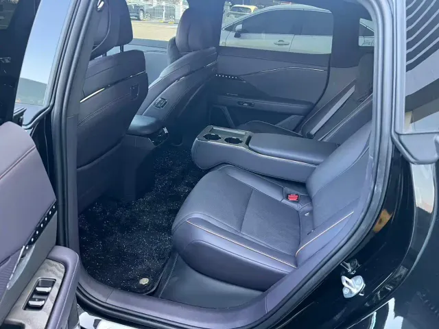 Toyota BoZhi 7 — Фото автомобиля 4