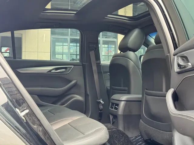 Cadillac CT5 — Фото автомобиля 13
