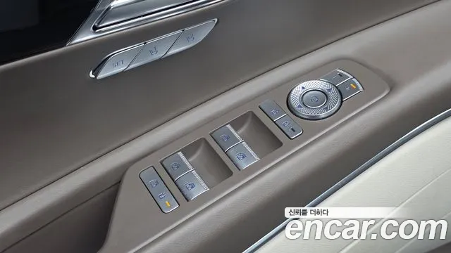 Genesis GV80 — Фото автомобиля 18