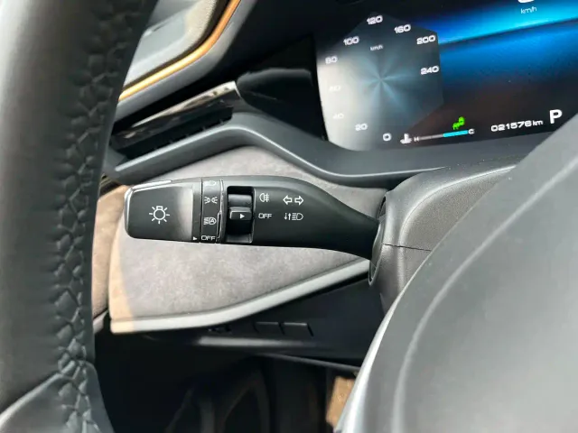 Dongfeng Yixuan MAX — Фото автомобиля 18