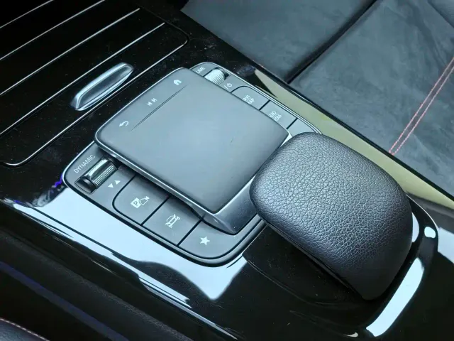 Mercedes-Benz A-Class — Фото автомобиля 26