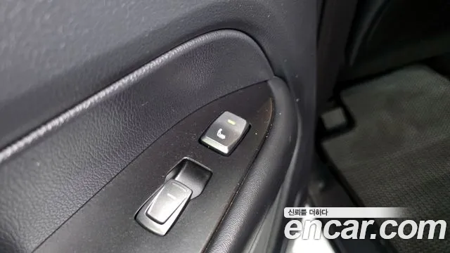 KG_Mobility_Ssangyong Rexton Новый Rexton Sport Khan Дизель 2.2 4WD — Фото автомобиля 19