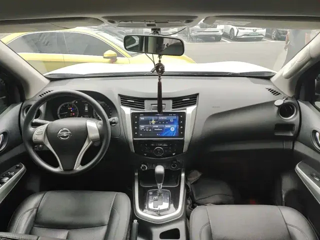 Nissan Terra — Фото автомобиля 9