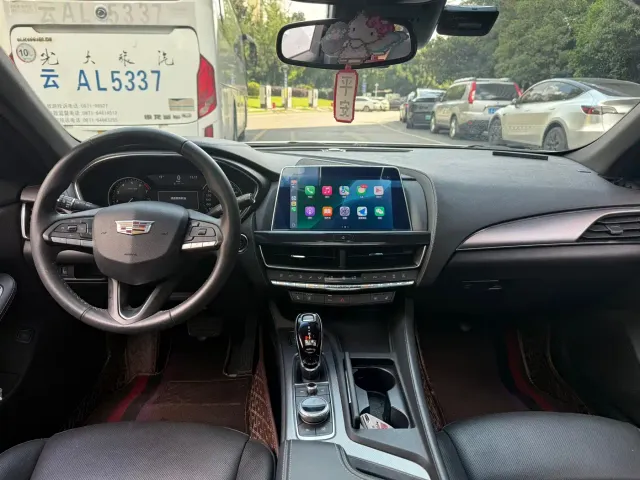 Cadillac CT5 — Фото автомобиля 6