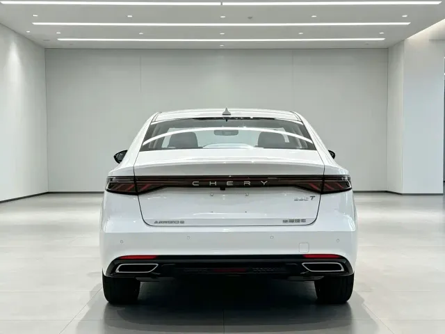 Chery Arrizo 8 PRO — Фото автомобиля 8