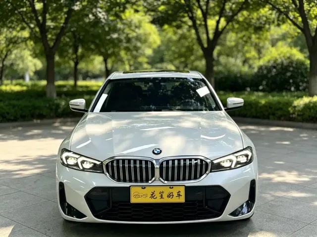 BMW 3 Series — Фото автомобиля 2