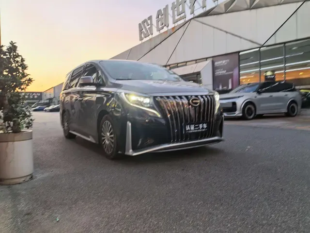 GAC Trumpchi M8 — Фото автомобиля 3