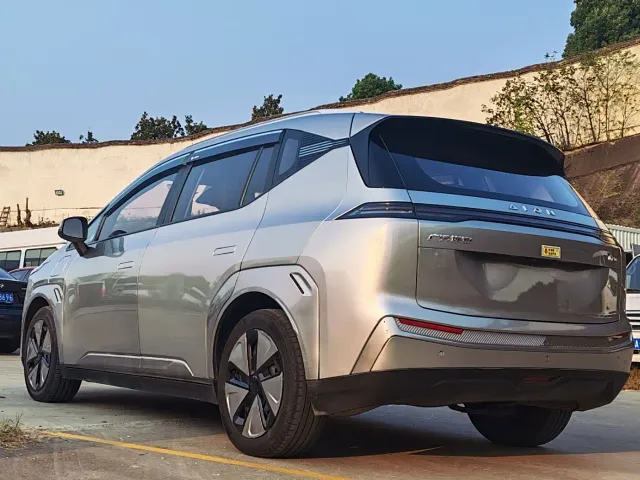 GAC Aion Y — Фото автомобиля 12