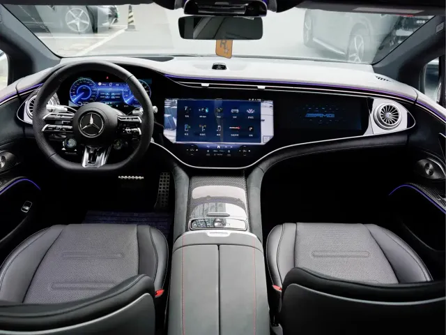Mercedes-Benz EQS AMG — Фото автомобиля 16