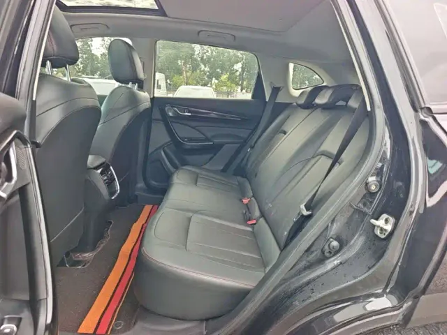 Dongfeng Fengshen AX7 — Фото автомобиля 16