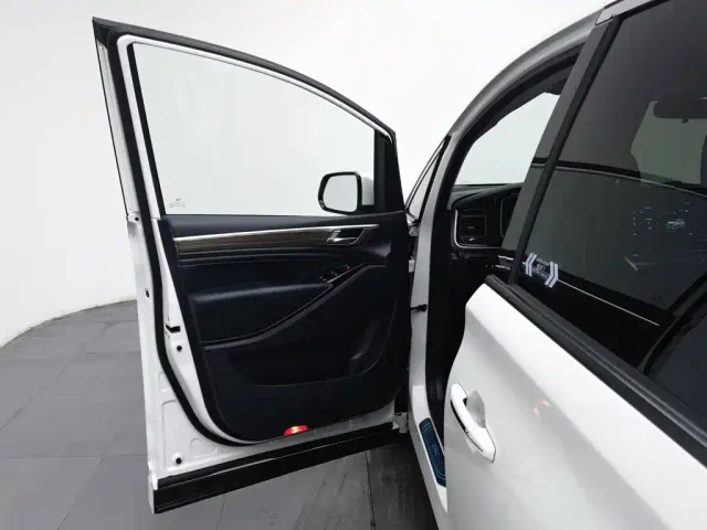 GAC Trumpchi M8 — Фото автомобиля 8