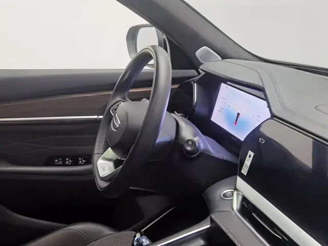 Geely Xingyue L — Фото автомобиля 22