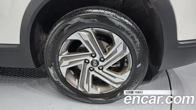 Hyundai Santafe Новый Santa Fe Дизель 2.2 2WD — Фото автомобиля 21
