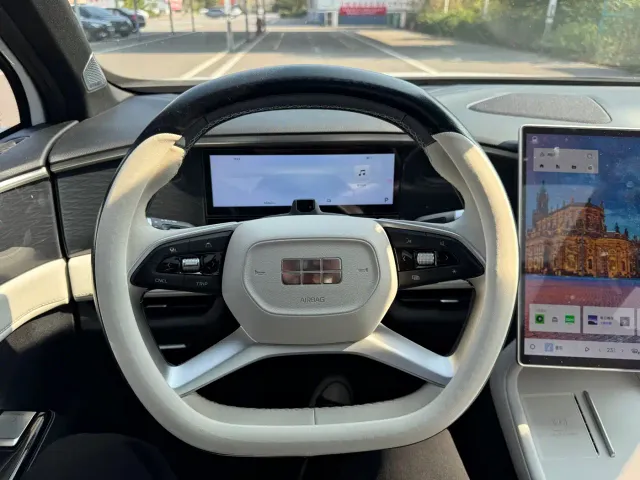 Geely Galaxy L7 — Фото автомобиля 10