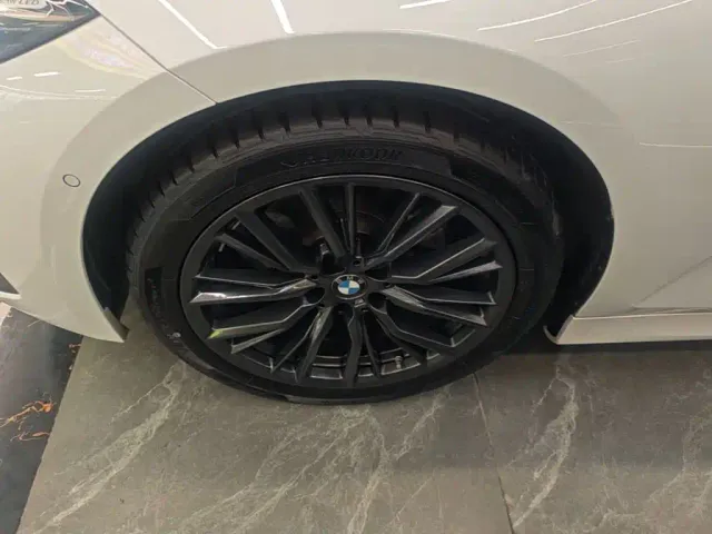 BMW 3 Series — Фото автомобиля 22