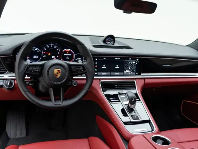 Porsche Panamera — Фото автомобиля 16