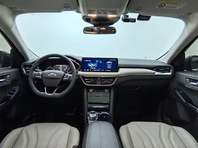 Ford Escape — Фото автомобиля 21