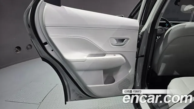 Hyundai Kona Kona (SX2) Бензин 1.6 турбо 2WD — Фото автомобиля 20