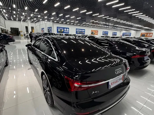 Audi A6L — Фото автомобиля 8