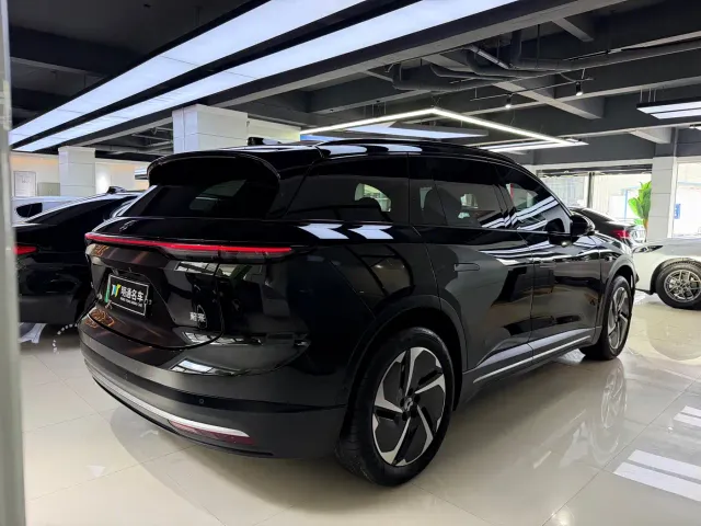 Nio ES6 — Фото автомобиля 6