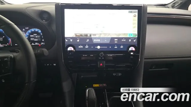 Toyota Alphard — Фото автомобиля 10