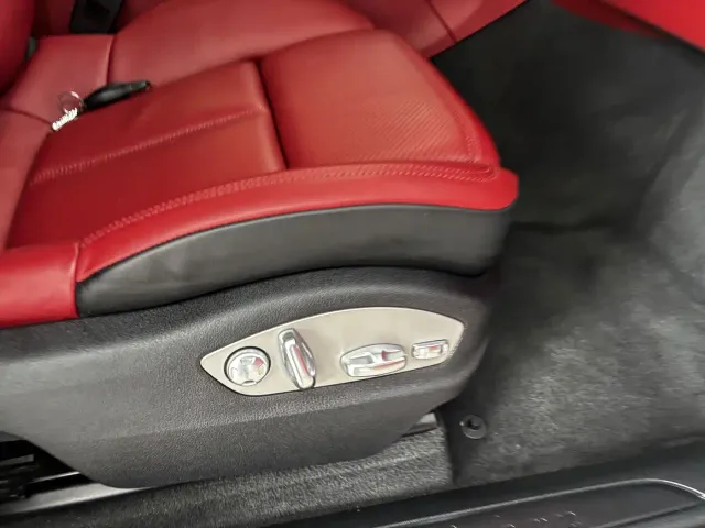 Porsche Macan — Фото автомобиля 28