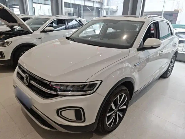 Фотография автомобиля — Volkswagen T-Roc