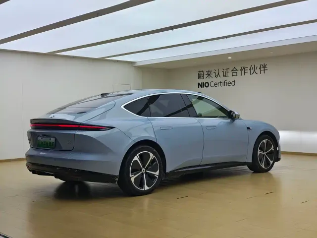 Nio ET5 — Фото автомобиля 9