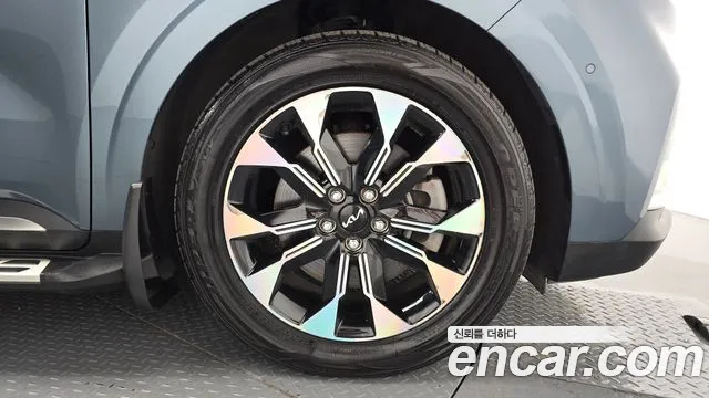 Kia Canival Carnival 4 поколение Бензин 9 мест Signature — Фото автомобиля 6