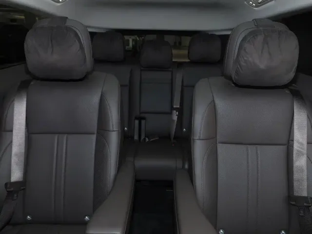Li Auto MEGA — Фото автомобиля 10