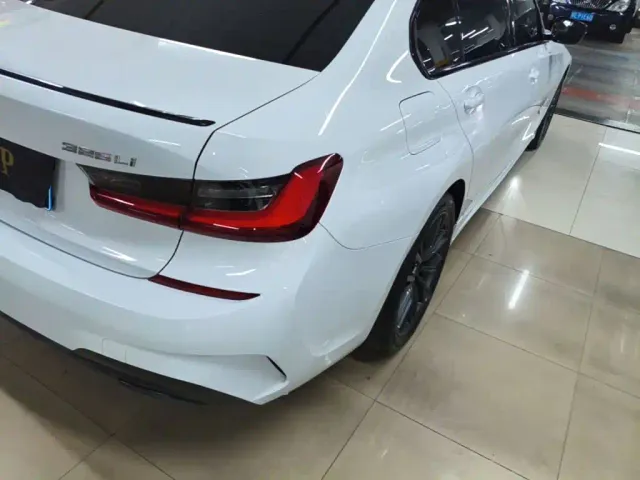 BMW 3 Series — Фото автомобиля 7