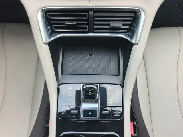 BYD Song PLUS — Фото автомобиля 16