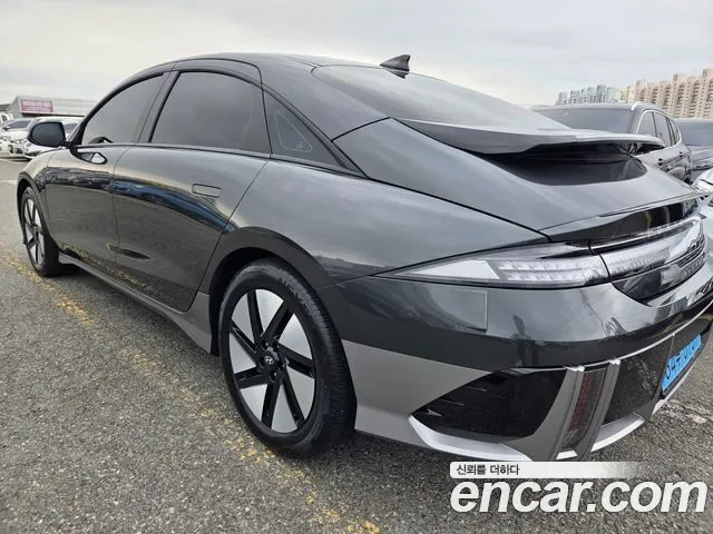 Hyundai Ioniq 6 — Фото автомобиля 5