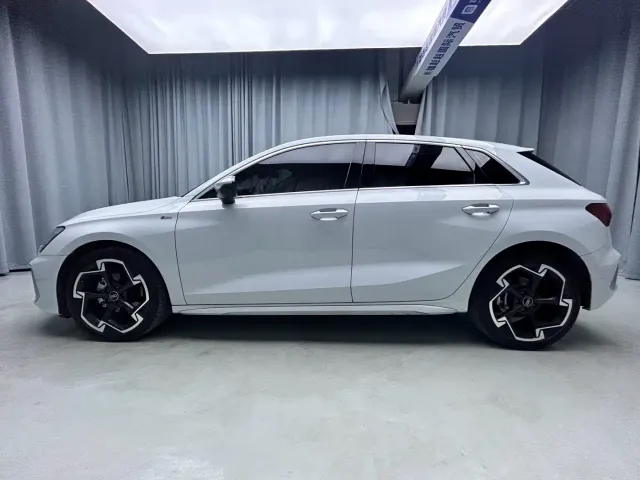 Audi A3 — Фото автомобиля 4