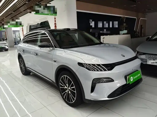 Leapmotor C11 — Фото автомобиля 3