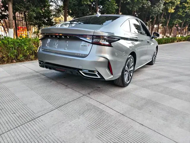Chery Arrizo 8 — Фото автомобиля 10