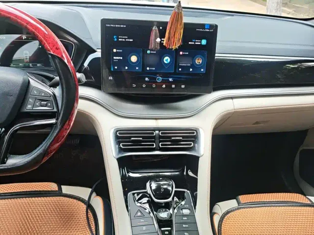 BYD Song PLUS — Фото автомобиля 5