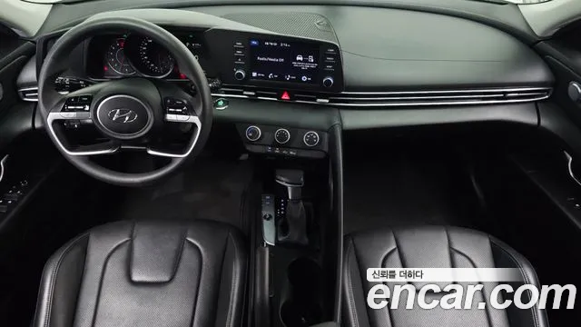 Hyundai Avante CN7 — Фото автомобиля 7