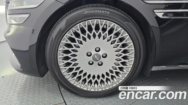 Genesis G80 Бензин 3.5 турбо AWD — Фото автомобиля 5