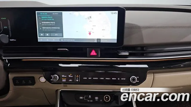 Kia Carnival Generation 4 — Фото автомобиля 14