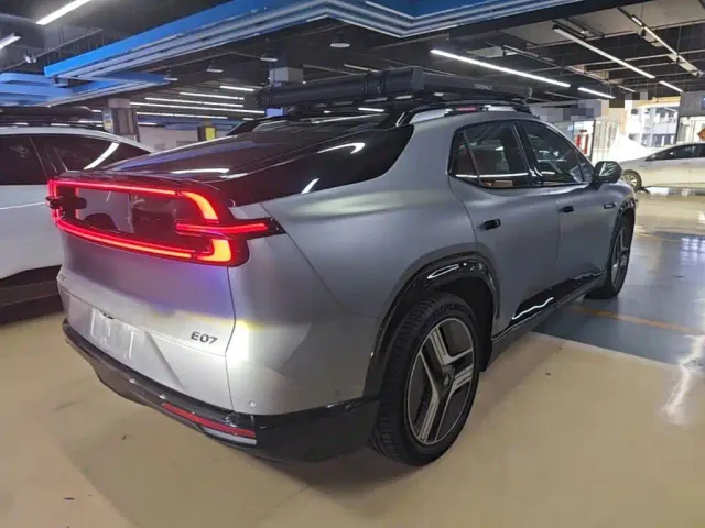 Changan Qiyuan E07 — Фото автомобиля 6