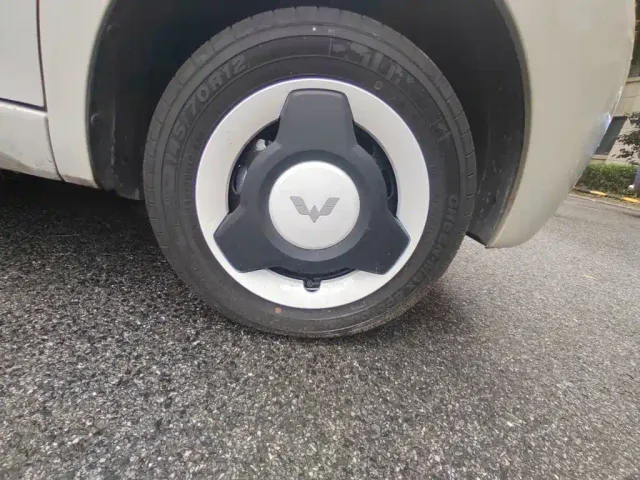 Wuling Hongguang Mini EV — Фото автомобиля 25