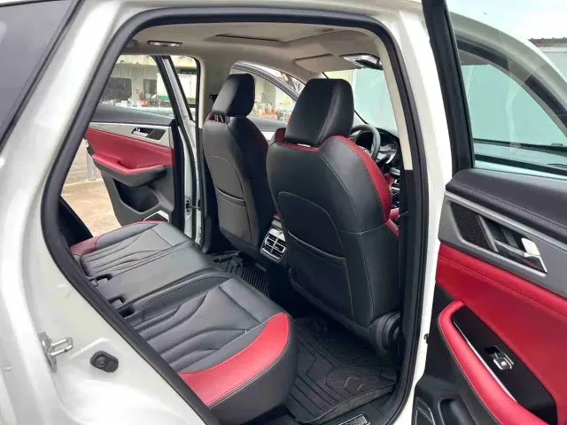 Changan CS85 COUPE — Фото автомобиля 7