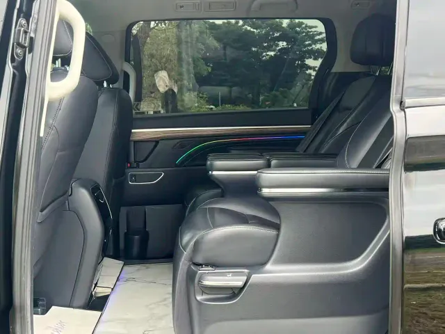 GAC Trumpchi M8 — Фото автомобиля 14